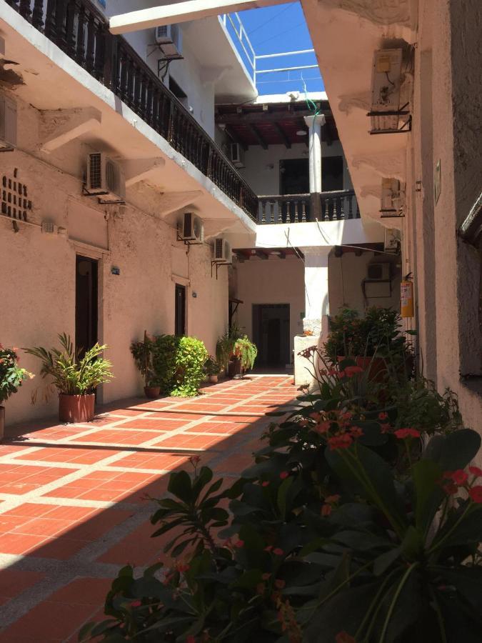 Hotel Andalucia Inn Санта-Марта Экстерьер фото